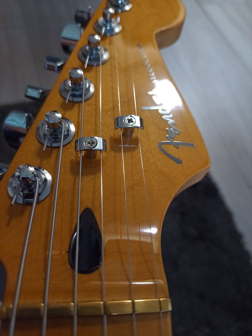 Fender stratocaster Player Plus.Jak nowa.