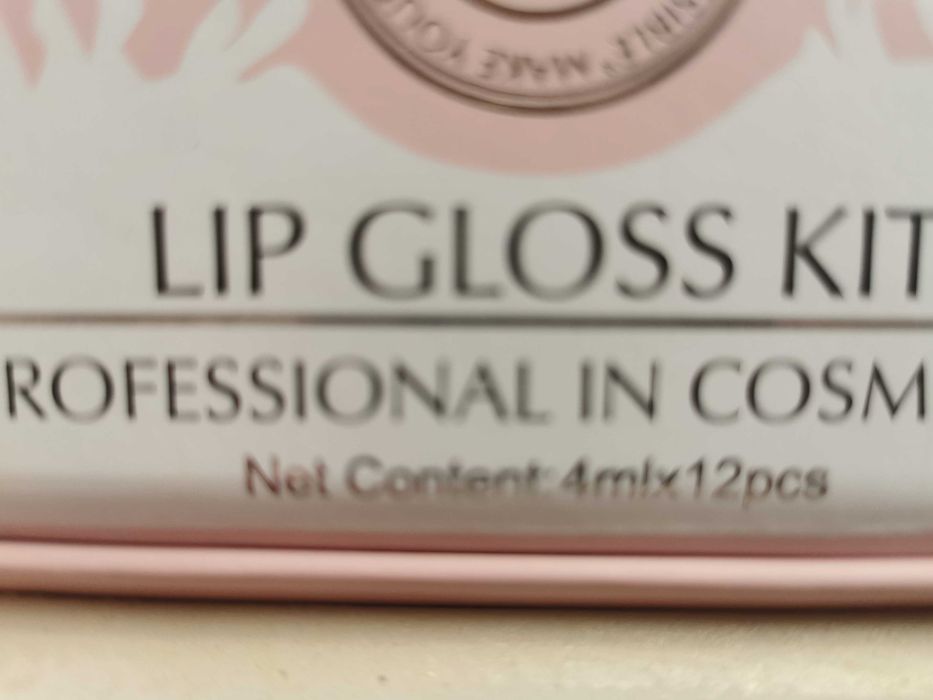 Wyprzedaż Zestaw Pomadek Matowych 6 sztuk