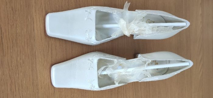 Sapatos casamento/cerimónia Sara Navarro - novos na caixa