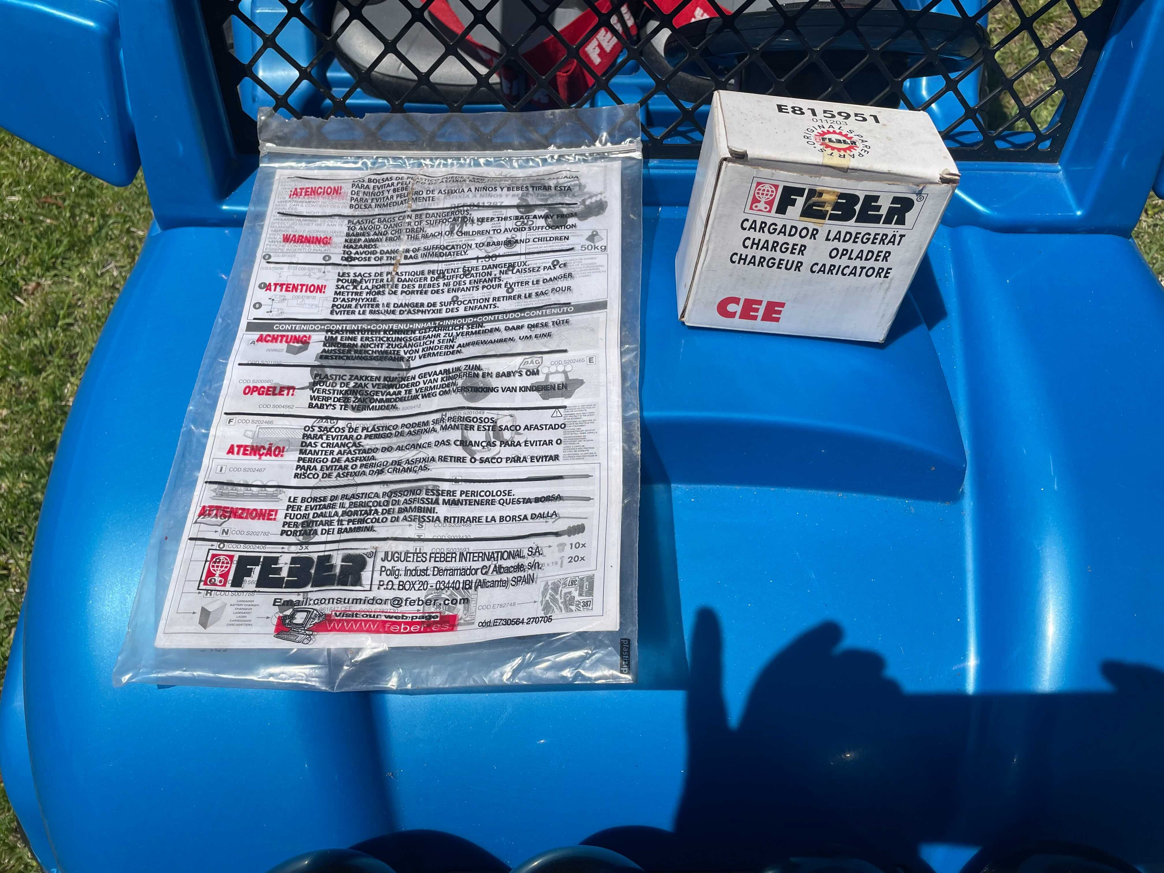 Jeep - Feber Dynamite 12V Explorer Kids