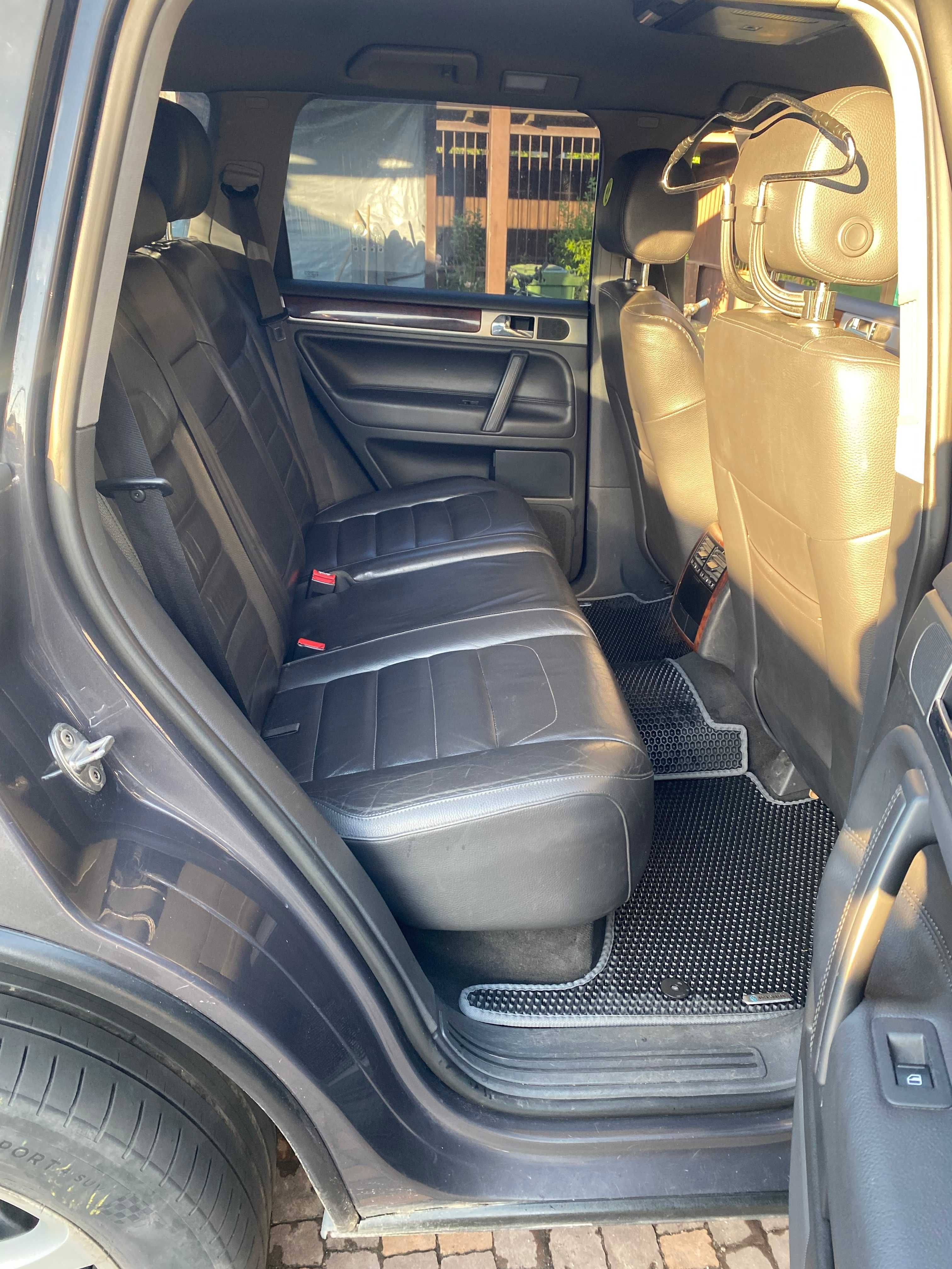 Volkswagen Touareg 2008 3.0 TDI AT (240 к.с.) 4Motio