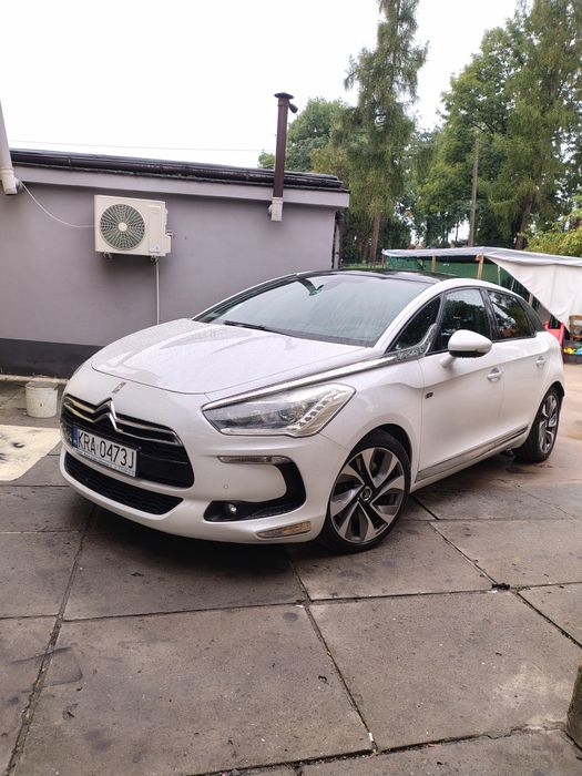 Citroen DS5 Hybryd 4X4 2.0 163Km