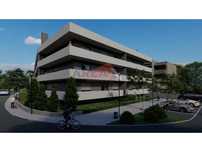 FRAÇÃO E - T2 rés do chão - varanda com 19,65m2 - lugar de garagem ...