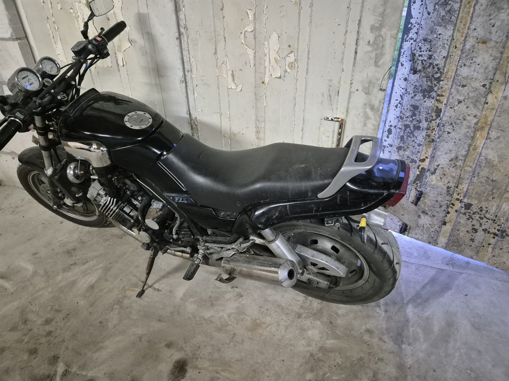 Yamaha Fazer 750