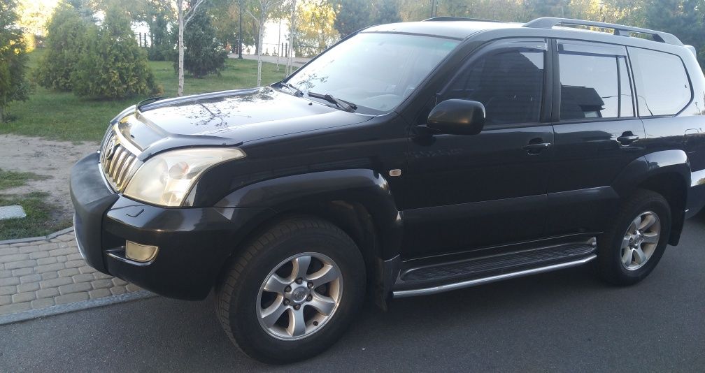 Продам Land Cruiser Prado 120. 4 л.
