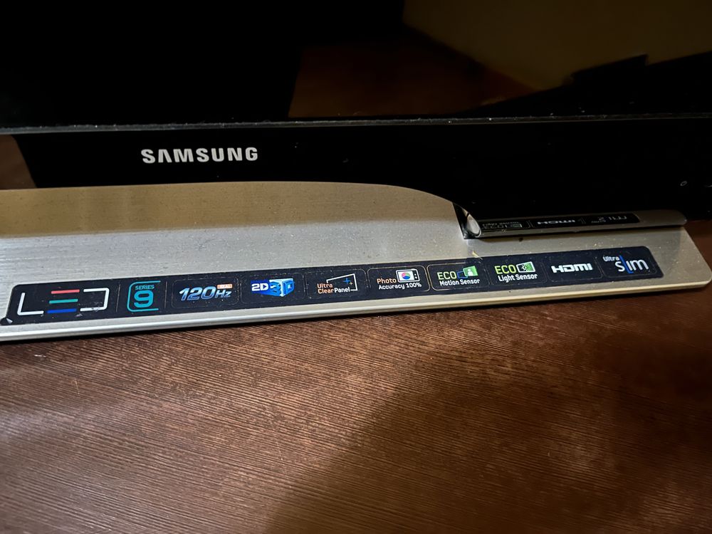 Монитор 27" Samsung S27A950D