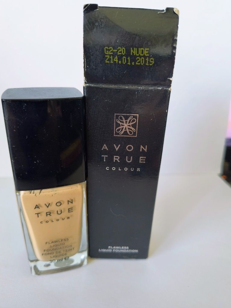 Podkład adaptujący Avon True Colour