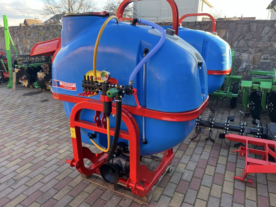 Оприскувач 600л 12м та 14м ОП200-1000л обприскувач мтз