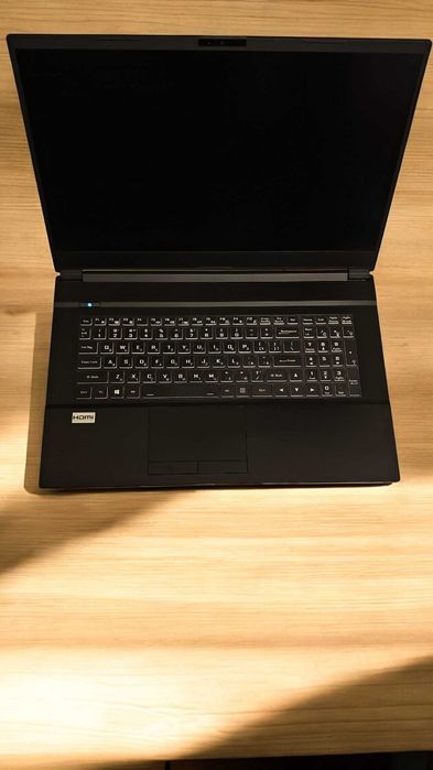 Ігровий ноутбук Clevo NH77HP 17.3" 144 i7-11800H/16Gb/1000SSD/RTX3060