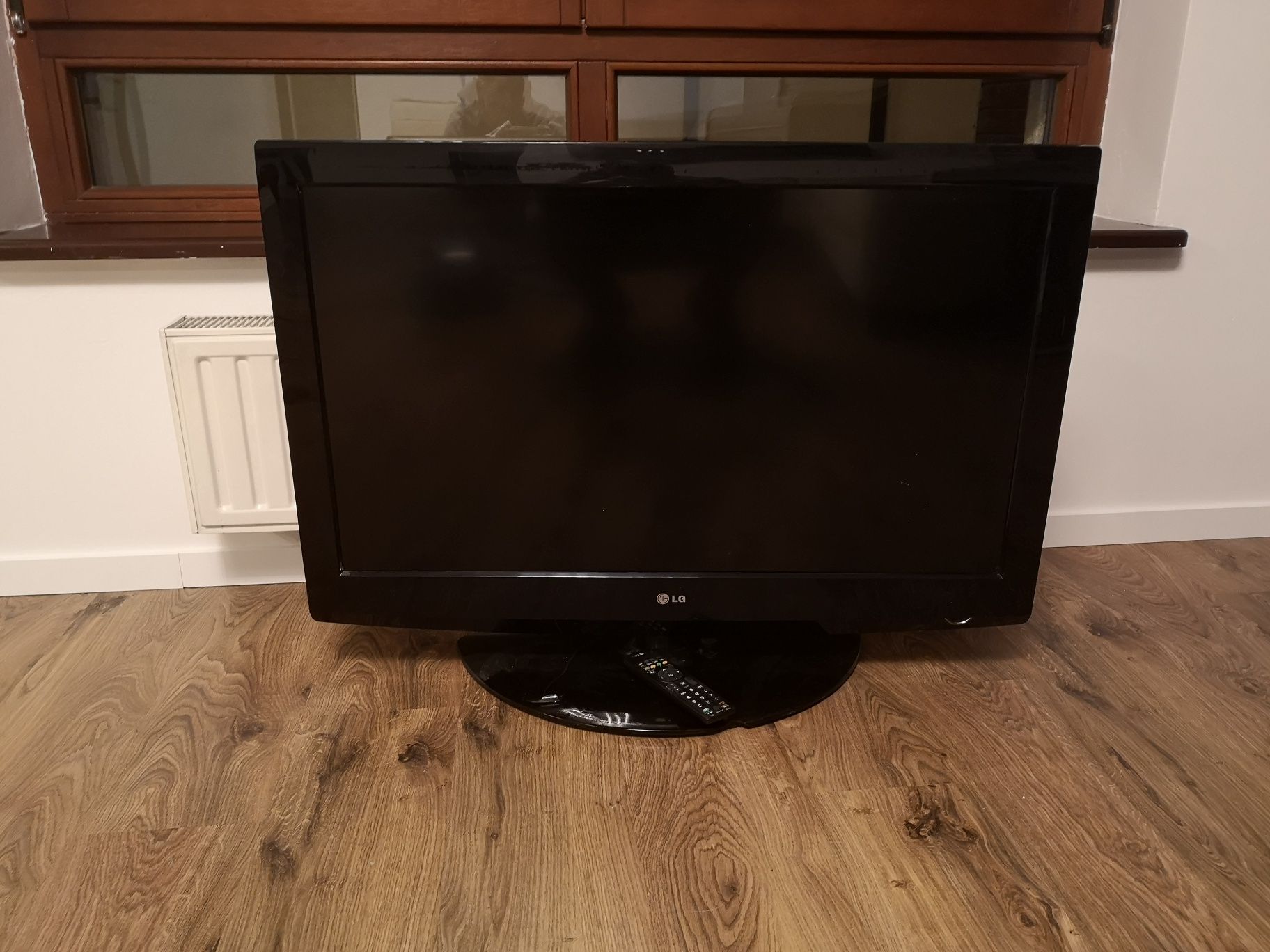 TV Telewizor LG 37 cale