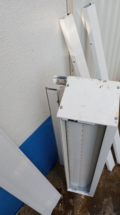 Janela PVC com estores