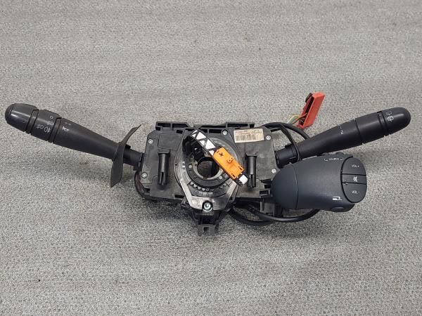 Conjunto / manetes de luzes e limpa vidros RENAULT Clio II Société (SB