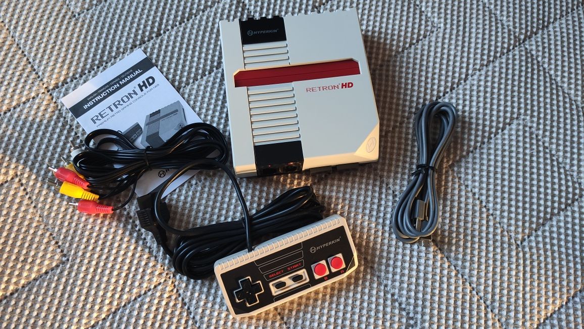 Consola Retron HD compatível com jogos da Nintendo NES