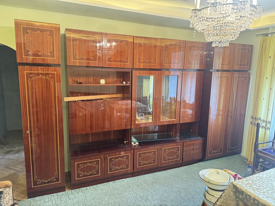 Меблі для вітальні, Стінка,шафа, бар