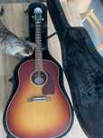 Gibson J-45 Rosewood Studio - model z pełnowymiarowym korpusem