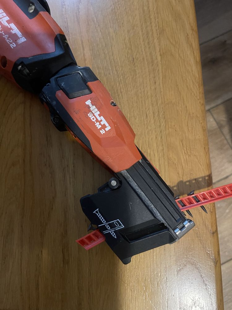 Wkretarka do regipsow Hilti SD 5000-A22+bateria 2.6ah
