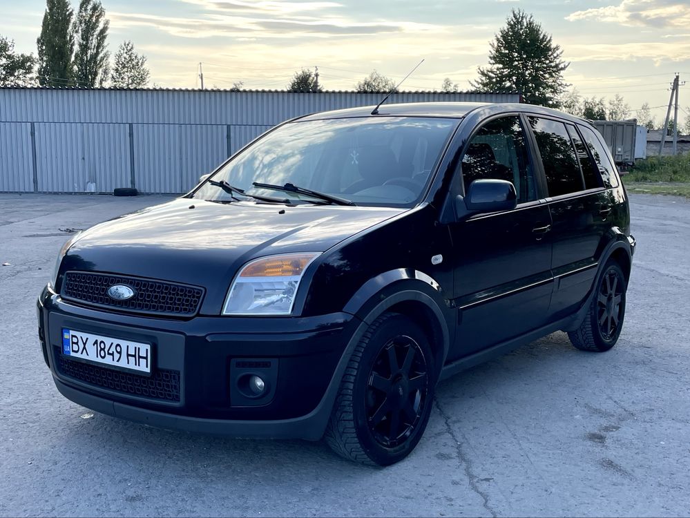 Продам власне авто Ford Fusion