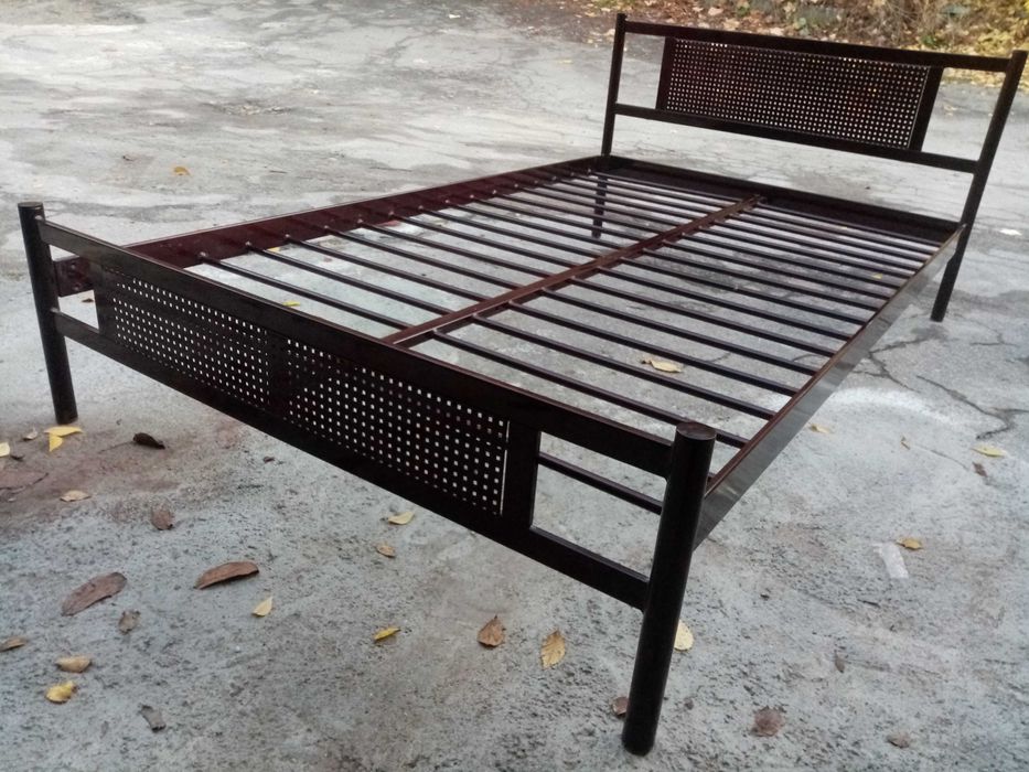 Кровать металлическая 2.00*1.20