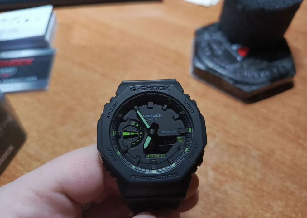 Продаю наручные часы Casio G-Shock GA-2100-1A3