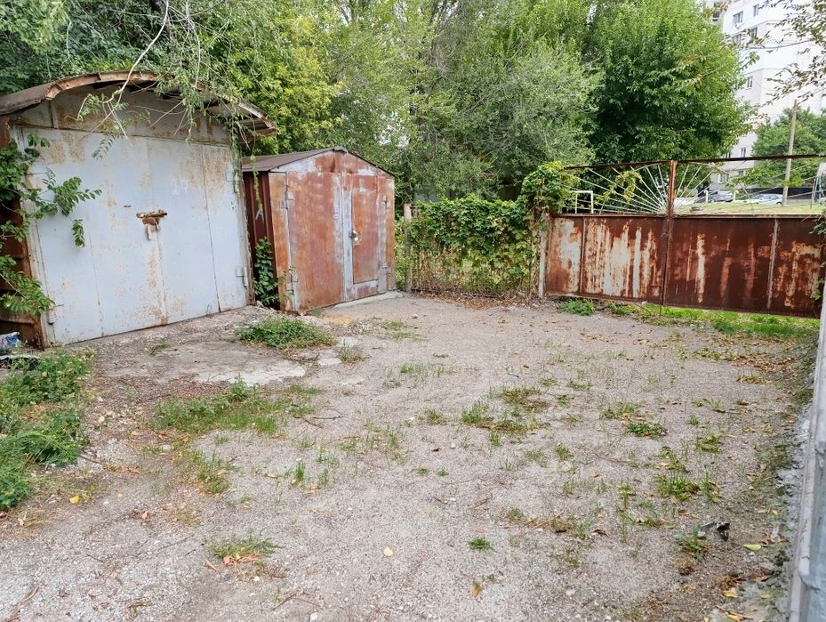 Здам в аренду, или Продам, металический гараж по ул. Уральские казармы