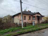 М.Новоселиця. Продається будинок (центр)