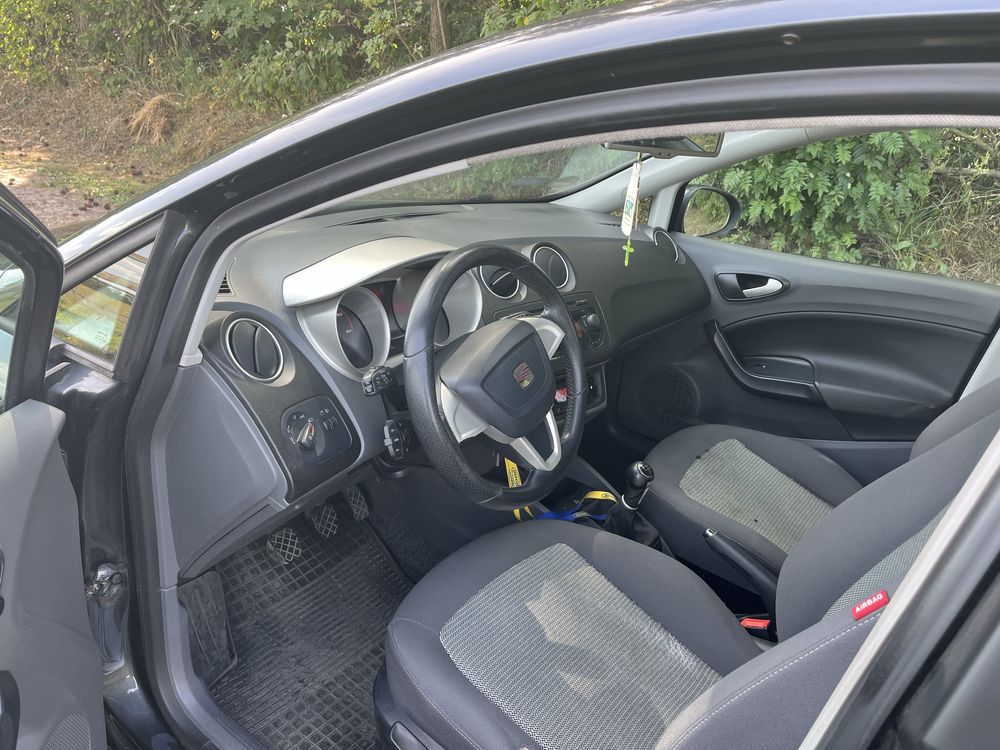 Samochod Seat IBIZA