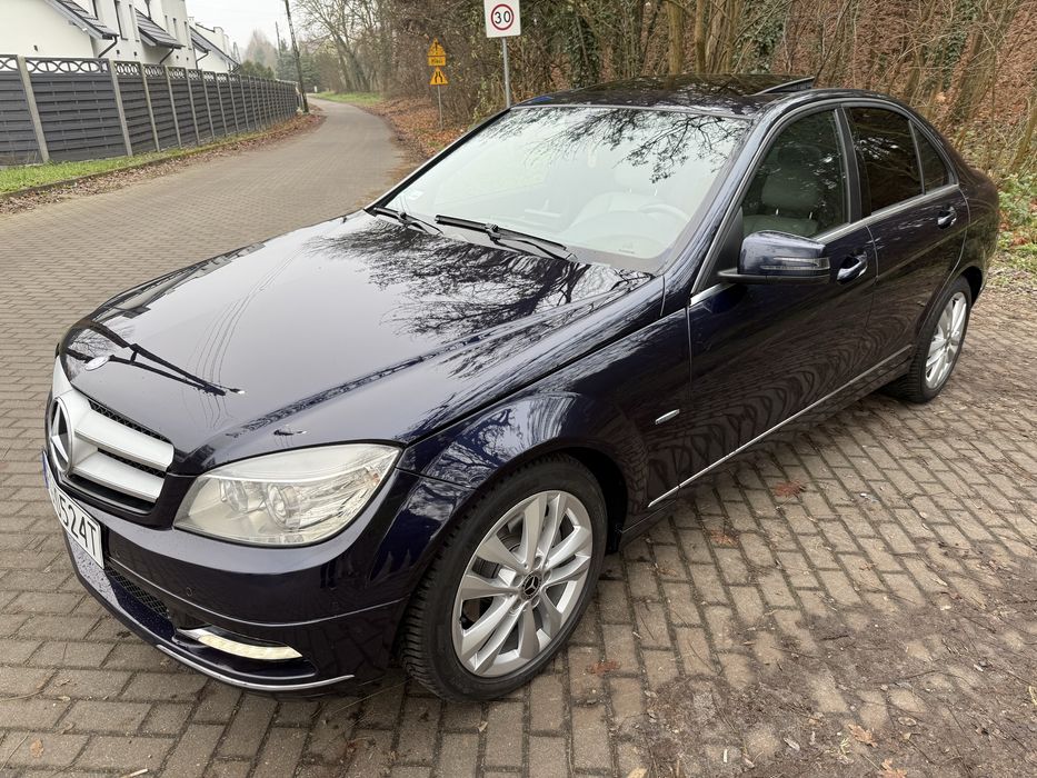 Mercedes C-klasa 220 Avantgarde