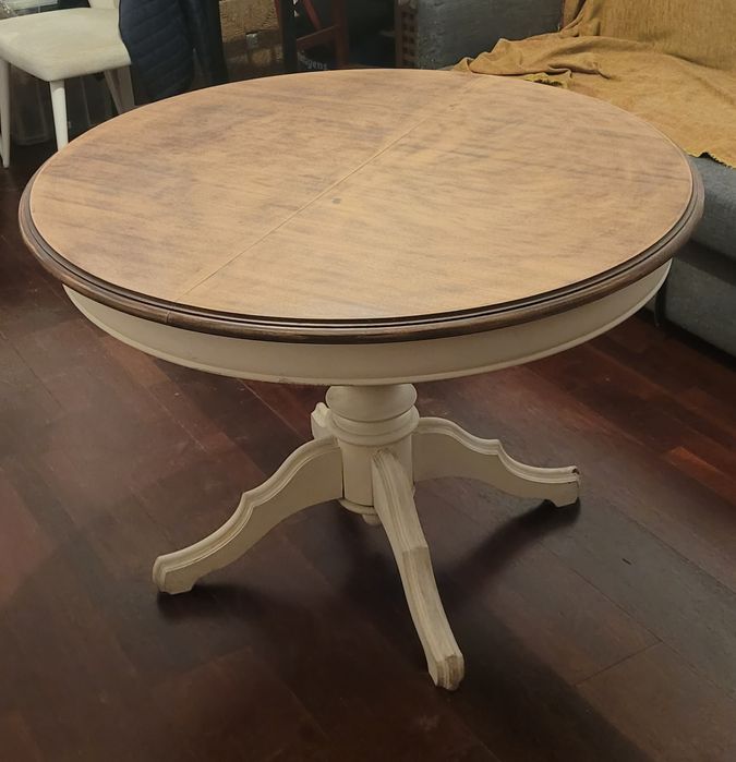 Mesa antiga pé de galo