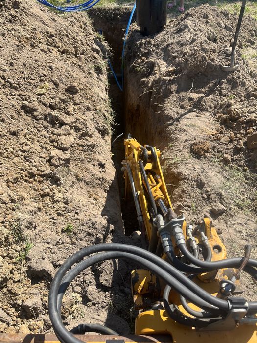 Wynajem minikoparki z operatorem