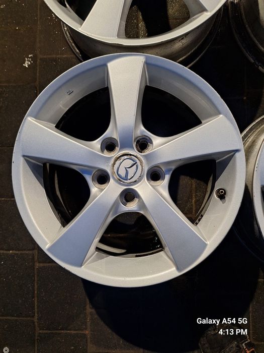 Felgi aluminiowe alufelgi 16" cali 5x114,3 Mazda 3 ET 52,5