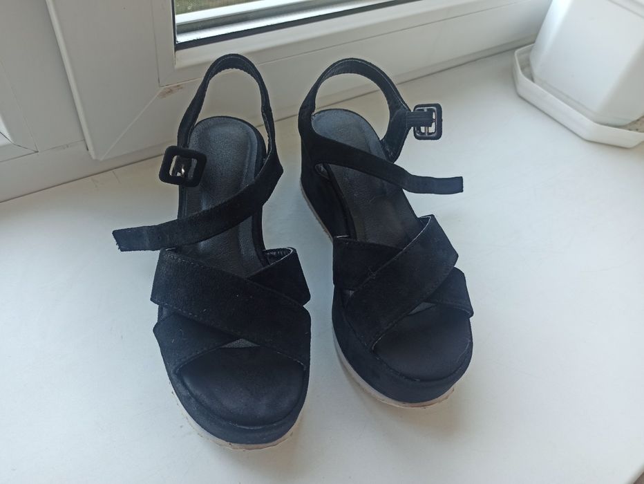 Продам жіночі босоніжки, 36 розмір