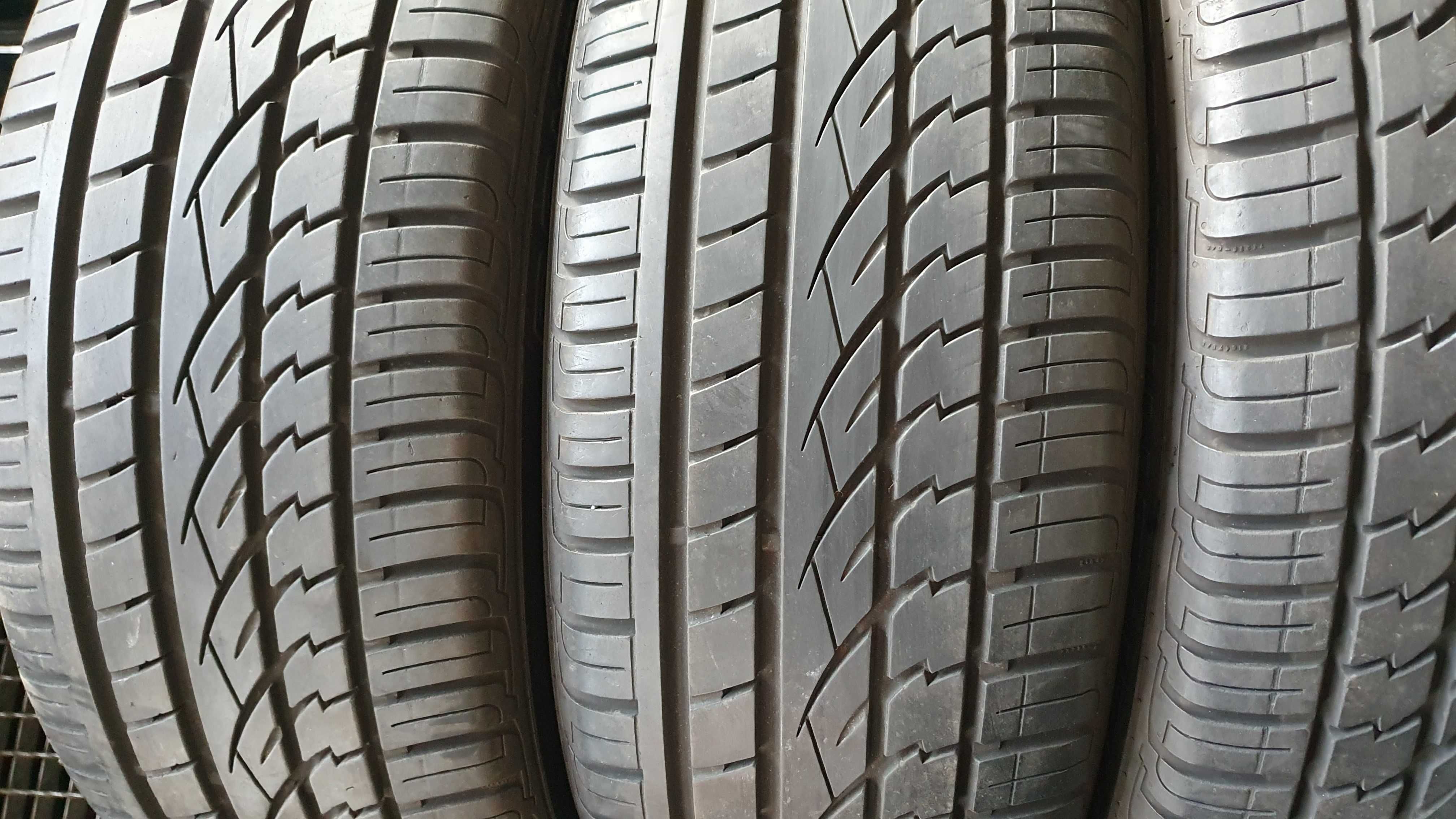 CONTINANEAL   CROSS Contact  UHP  265/50R20 6,5mm.