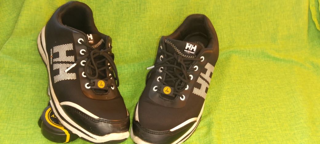 Buty trekkingowe żeglarskie Helly Hansen roz 43