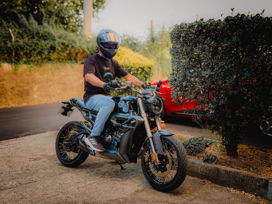 Moto Zontes g1 125 cc aceito troca por carro