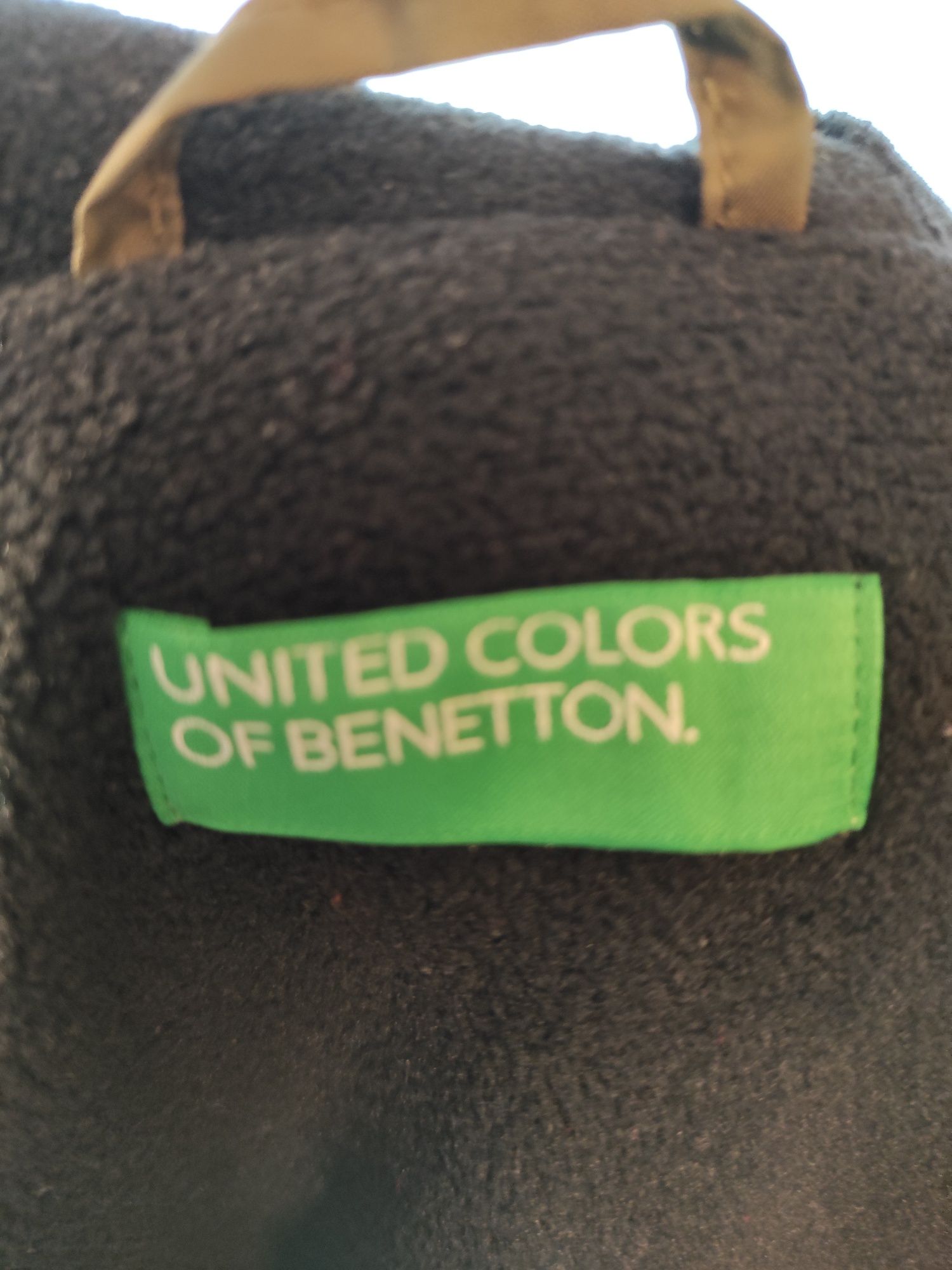 Parka Benetton côr verde Menino tamanho 13/14 anos