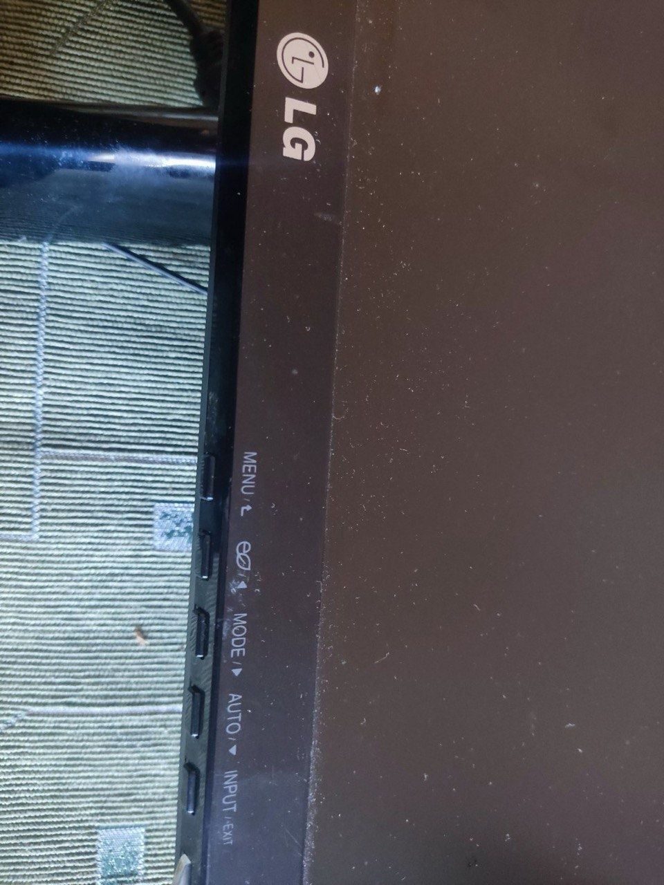 Монитор LG FLATRON E2242T - BN