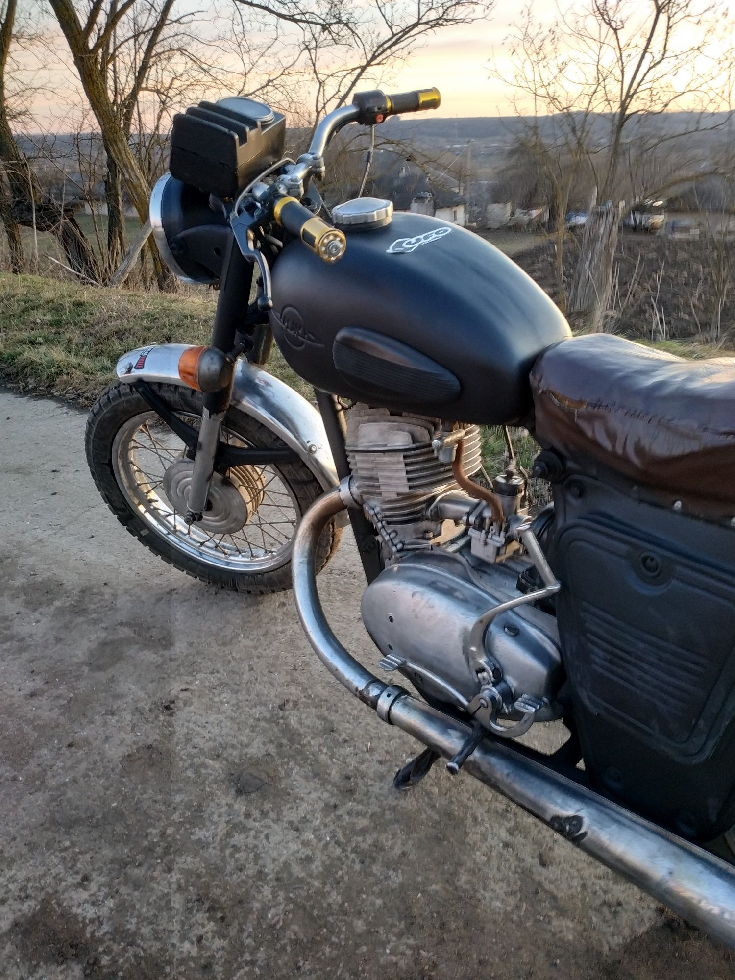 Продам Иж находу