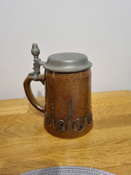 Stary niemiecki kufel do piwa