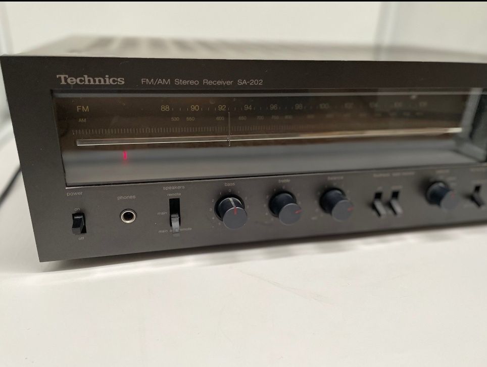 Technics - SA-202 receiver