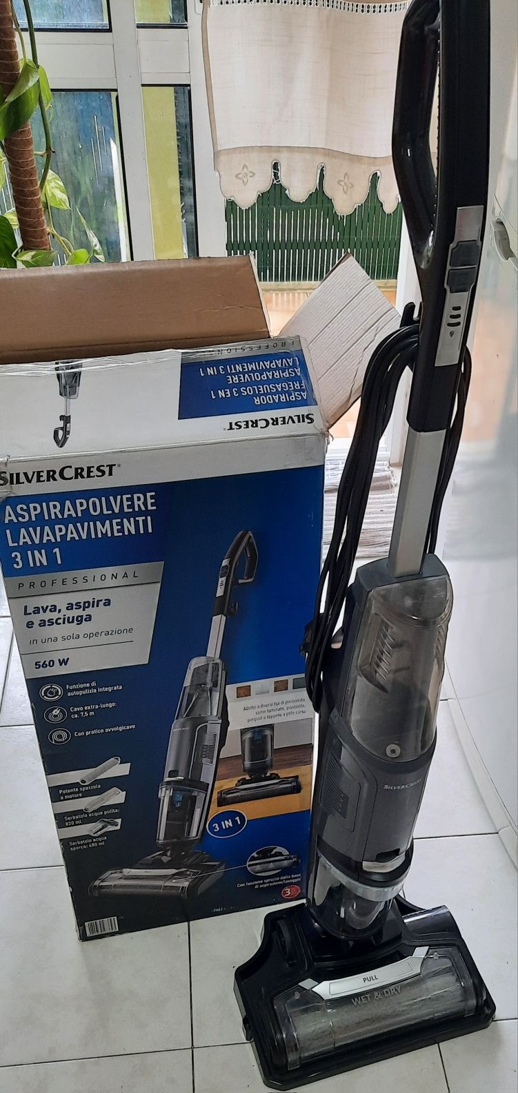 Aspirador 3 em 1, aspira, lava e seca da SilverCrest como novo