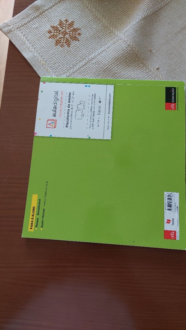 Livros escolares de educacao tecnologica e educacao visual 5/6 ano