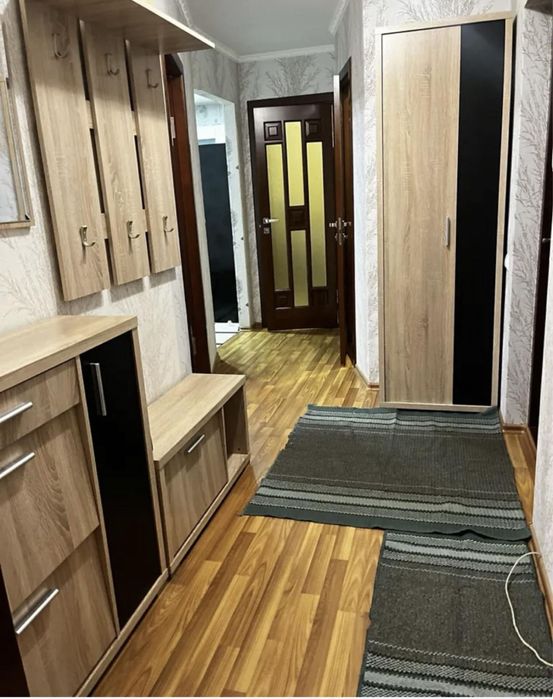 2к квартира на Миколаівській, можно з котиком