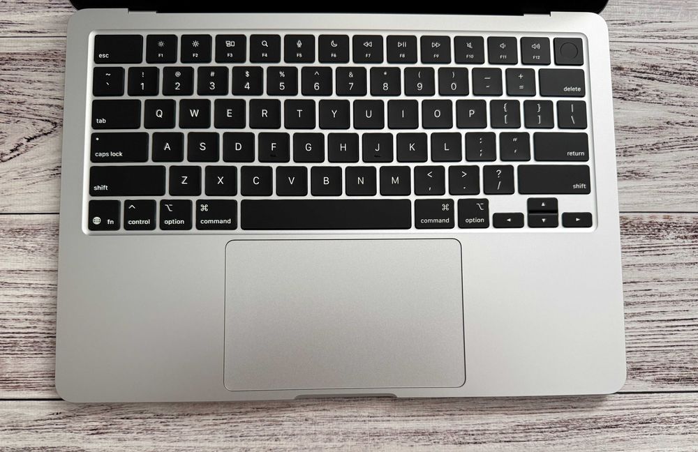 MacBook Air 13'' M4 16/256GB Silver Open box