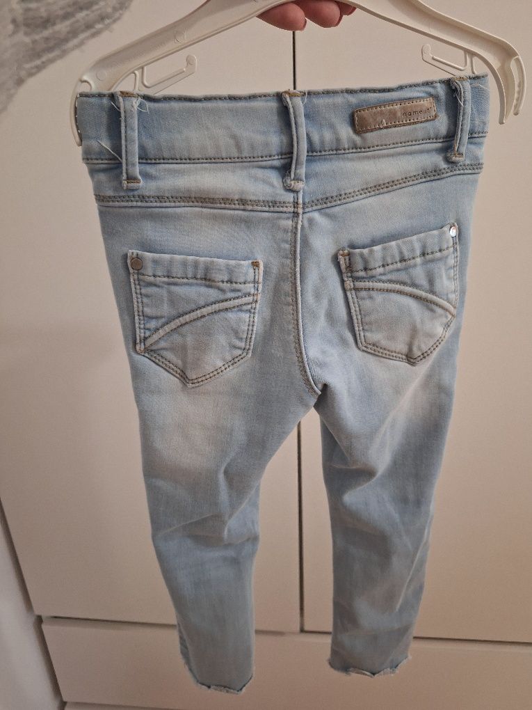 Spodnie jeansowe z dziurami, rurki Name it 104