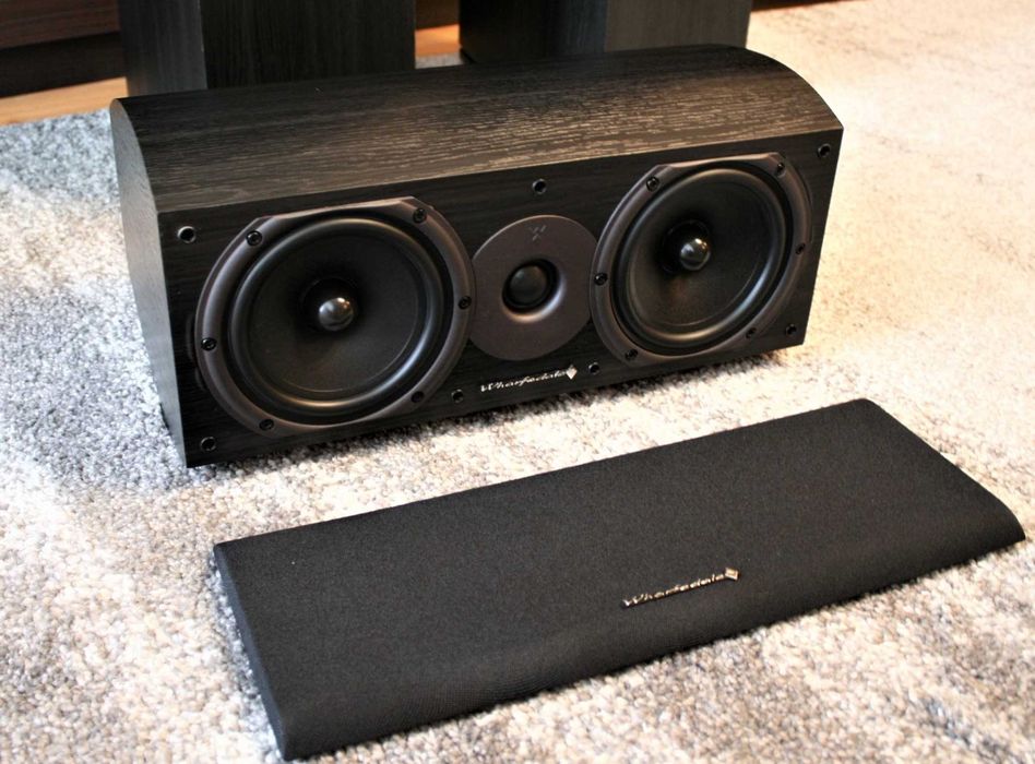 Duża i mocna kolumna centralna Wharfedale głośnik centralny