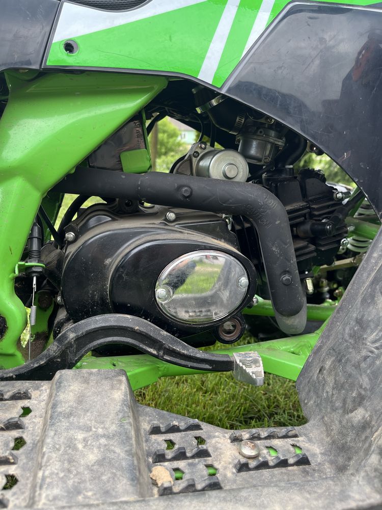Quad Apollo Comander