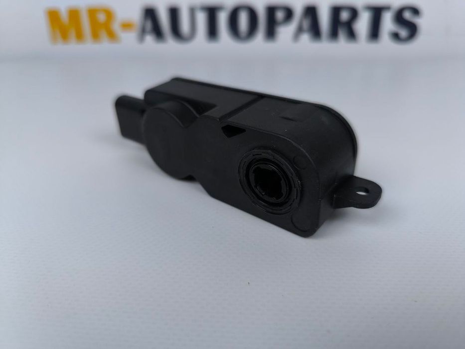 Моторчик люверси (Новий оригінал) Tesla Model 3/Y 1559787-00-B