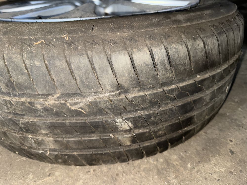 Диски с резиной R17 для Toyota Camry 70