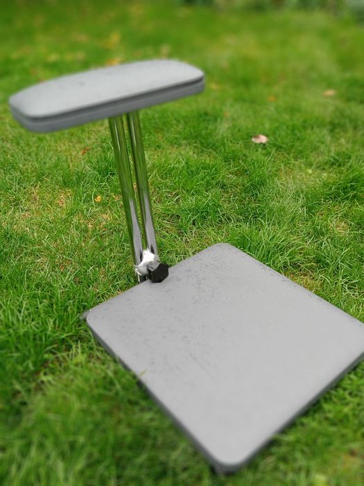 Підставка-подіум для педикюру