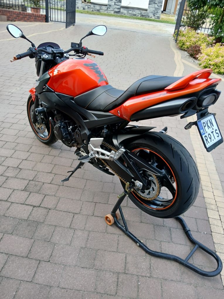 Suzuki GSR 600  A2 ABS 25kw

Na